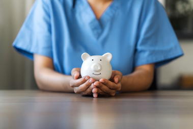 Salaires infirmiers et aides-soignants